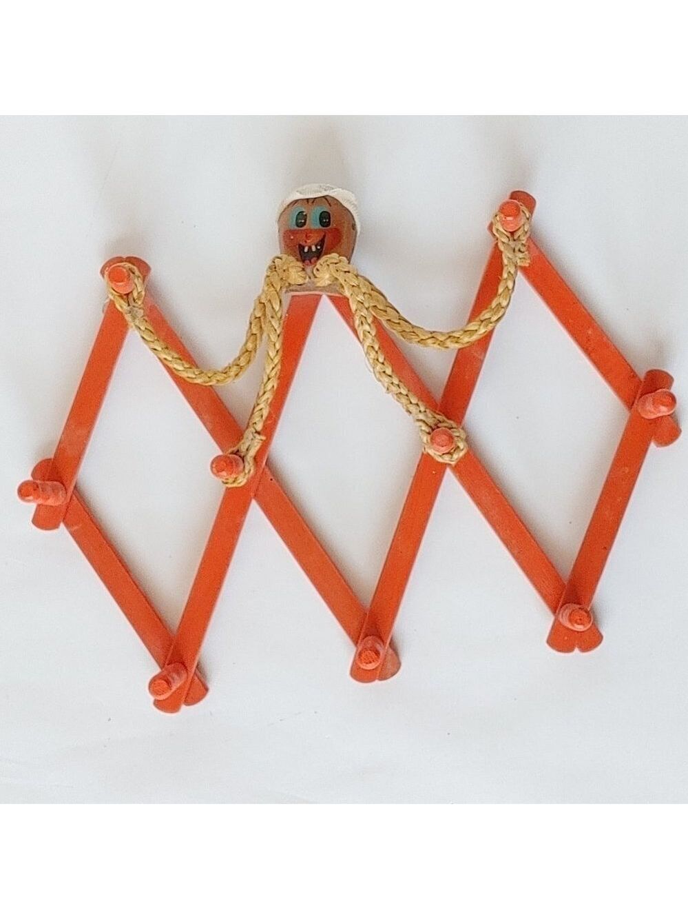 UNIQUE ENESCO Octopus Peg Board Home Decor Coat Hook Nautical Cottage Beach Home